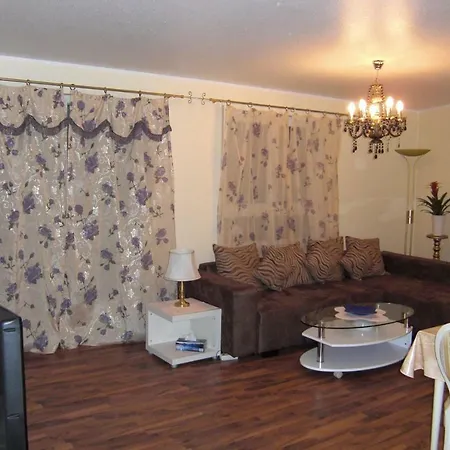 Ferienwohnung Jacq Metzingen (Tubingen)